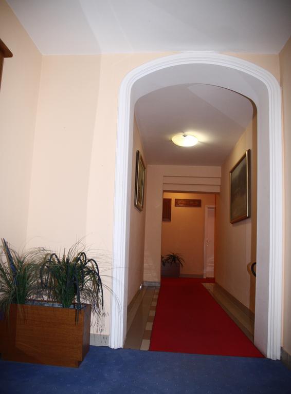 Garni Hotel Pbg Subotica Zewnętrze zdjęcie